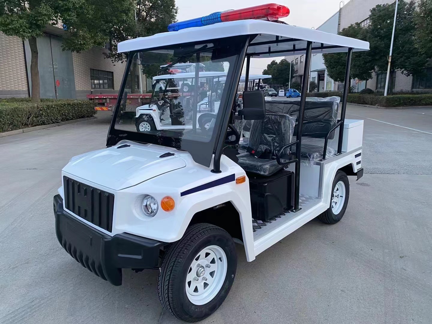 租賃出租5座午夜影院网站巡邏車